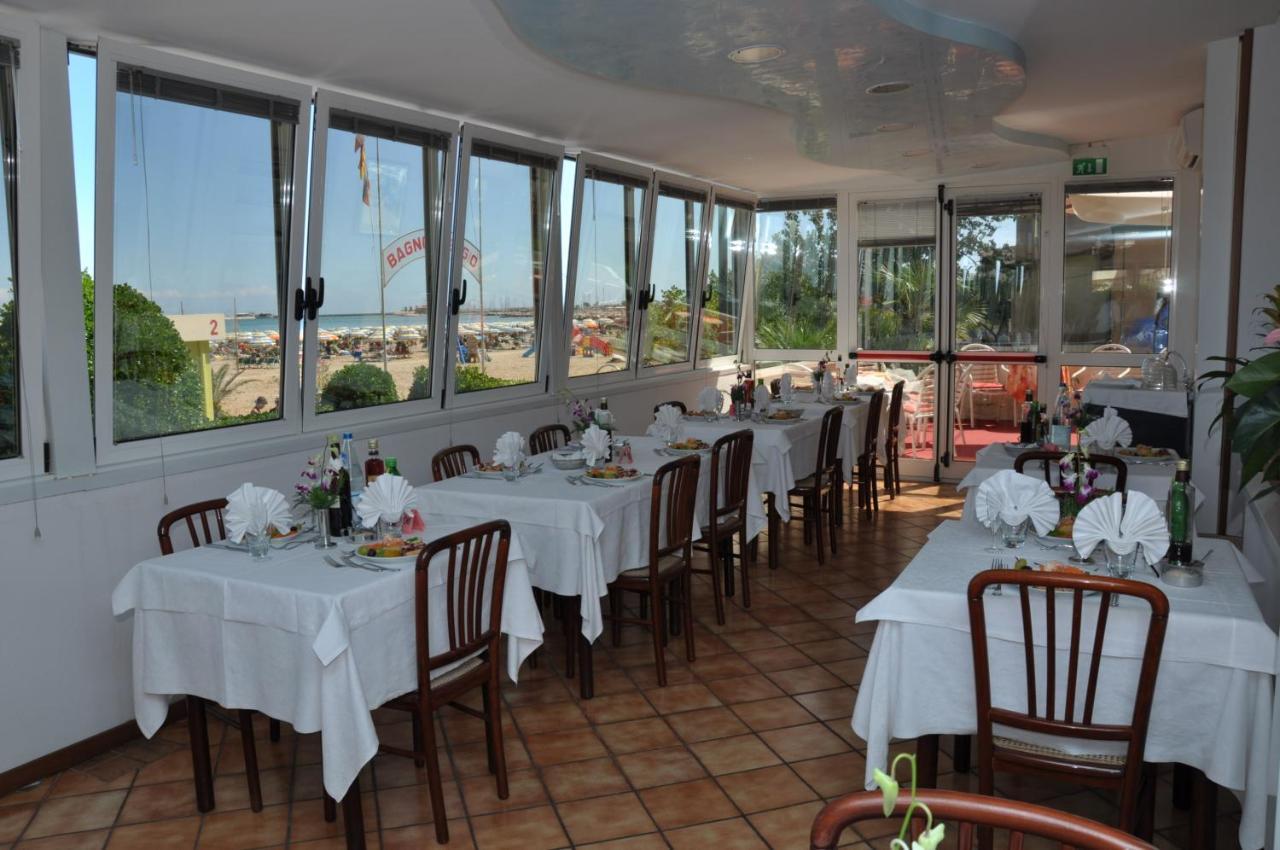 Hotel Driade Sul Mare Rimini Exterior photo