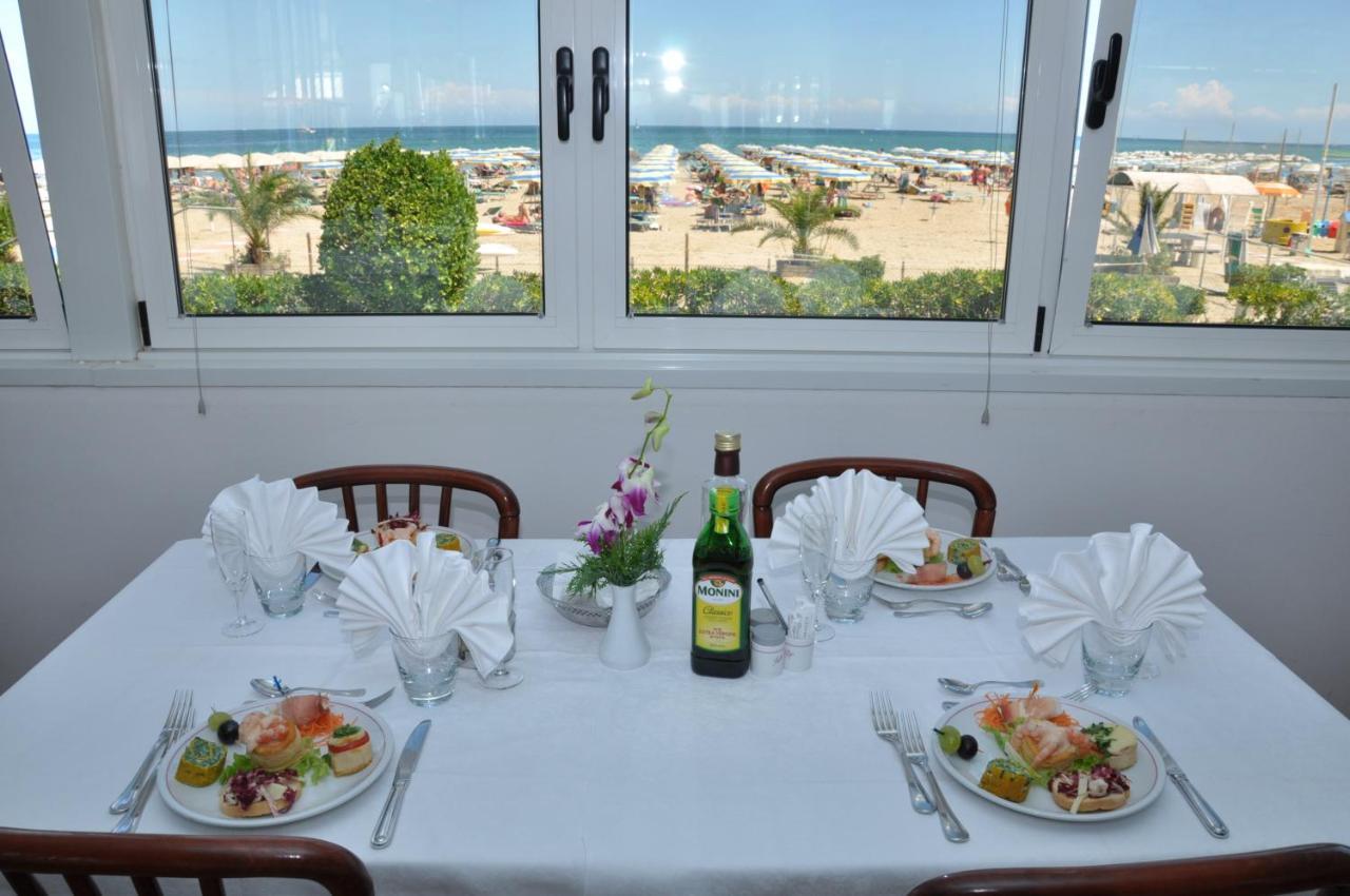 Hotel Driade Sul Mare Rimini Exterior photo