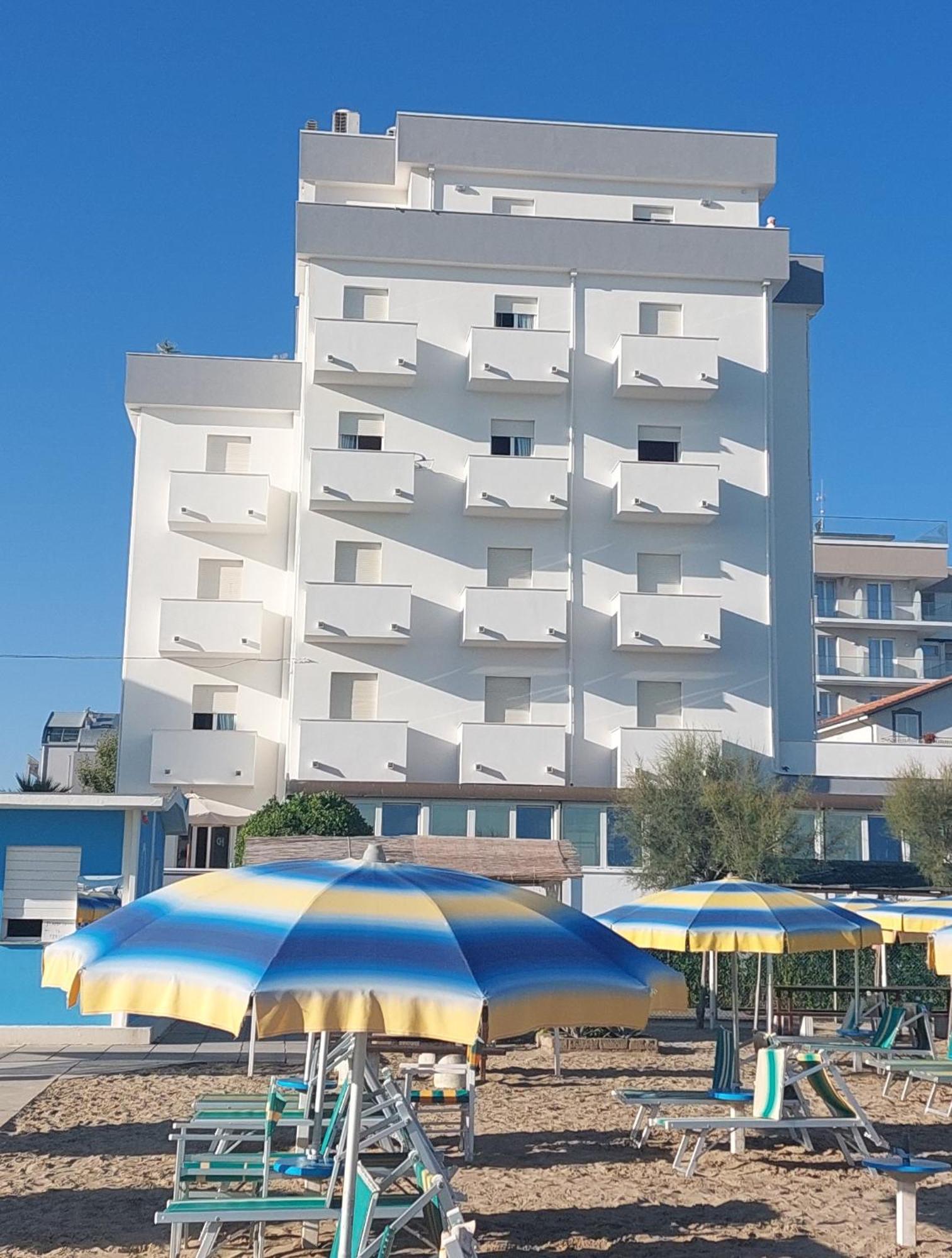 Hotel Driade Sul Mare Rimini Exterior photo